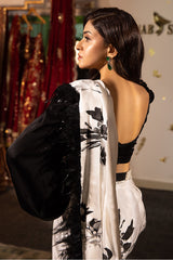 Selene - Zainab Salman Casual Pret
