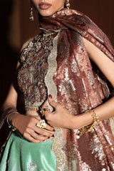 Chaand Bali – Zeeb and Zeeshan Formals