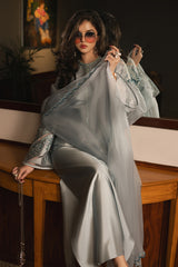 Iceberg – Zeeb and Zeeshan Luxury Pret
