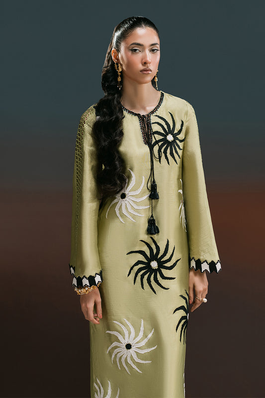 Spikestar – Zeeb and Zeeshan Luxury Pret