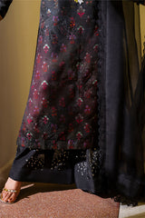 Black Swan – Zeeb and Zeeshan Luxury Pret