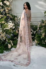 Royal Nora - Zainab Salman Formals