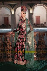 Rosey Garden - Zainab Salman Formals