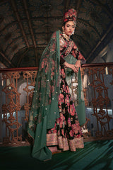 Rosey Garden - Zainab Salman Formals