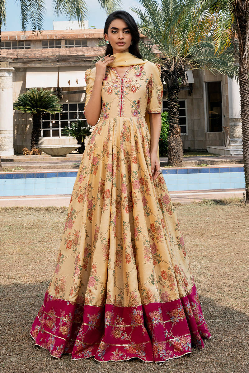 Butter Bloom  - Zainab Salman Luxury Pret
