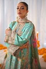 Faraal – Ansab Jahangir Formals
