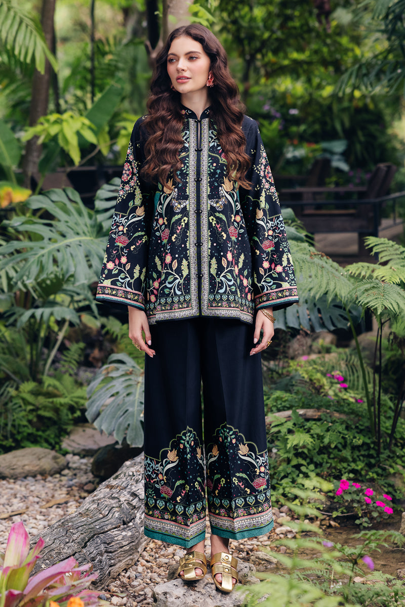 OP-07 Rane Qalamkar Formals