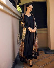 Shelina Faiza Saqlain  Luxury Pret
